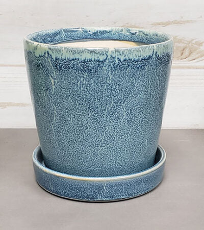 Cylinder with Attached Saucer