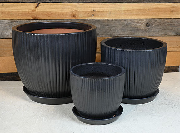 Pillar Pot w/ Attached Saucer