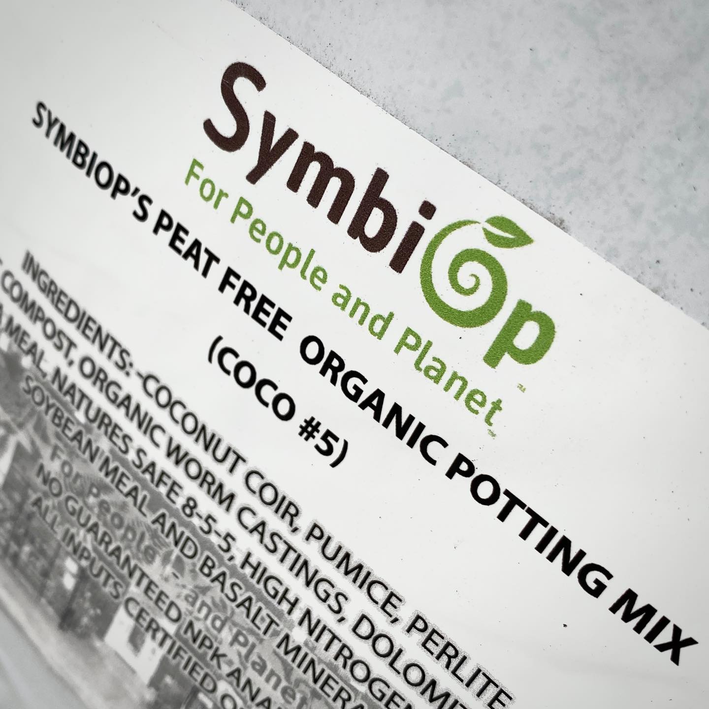 SymbiOp Peat-Free Organic Potting Soil Mix (Coco #5)